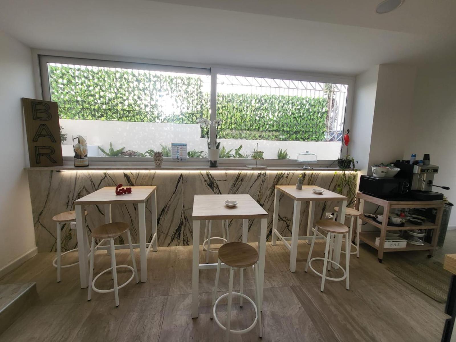 My Place B&B คารินิ ภายนอก รูปภาพ