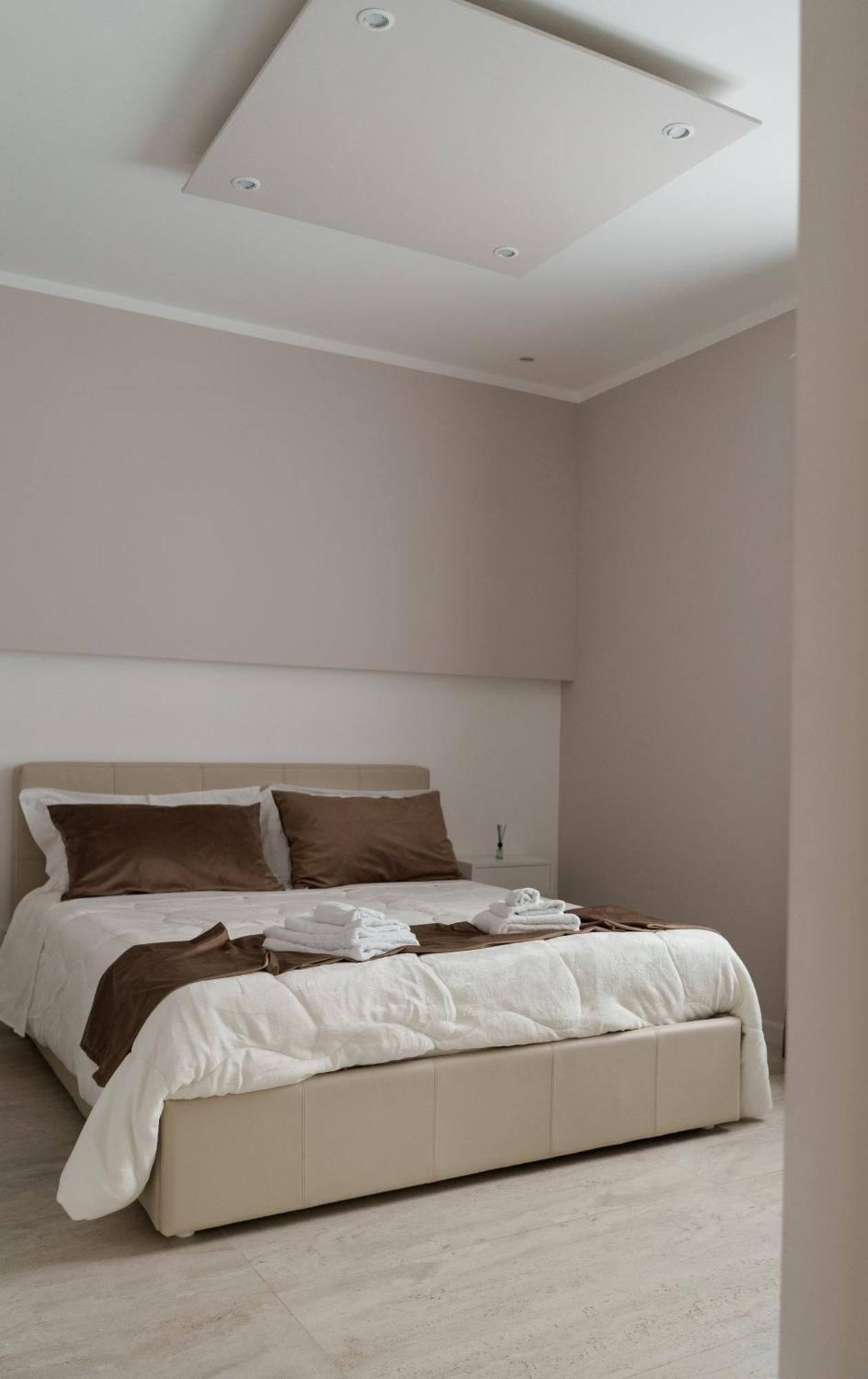 My Place B&B คารินิ ภายนอก รูปภาพ